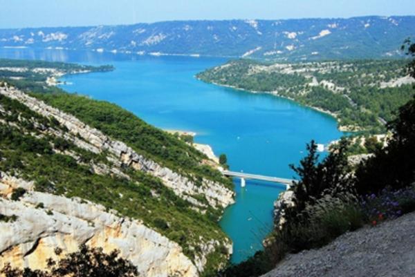 L'Orangette Panzió Régusse Kültér fotó